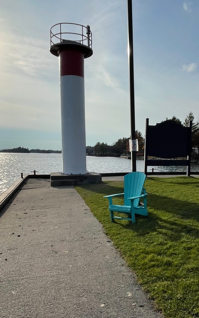 Featured image for “Muskoka or Adirondack? These JUMBO  Chairs Becoming New Public Space Favourites”